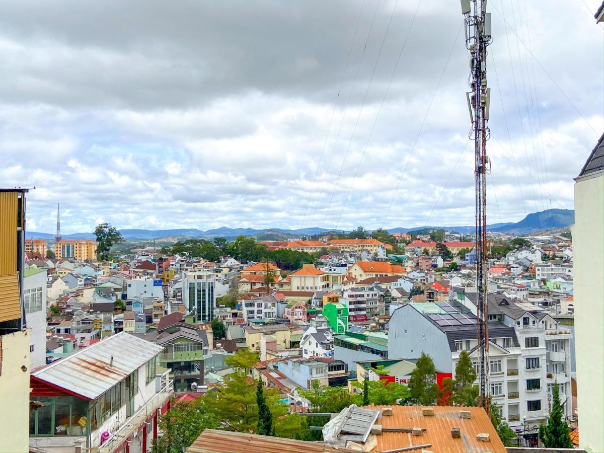 Forelsket Rosa Da Lat Exterior photo